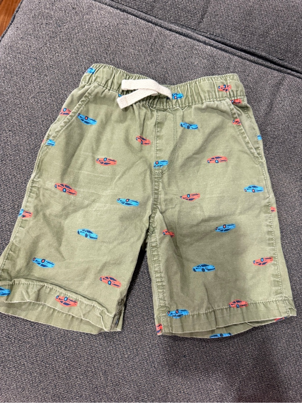 The Children's Place Olive Shorts with Red & Blue Car Print